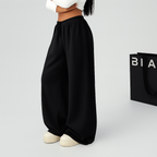 BLACK-WIDELEG TROUSER